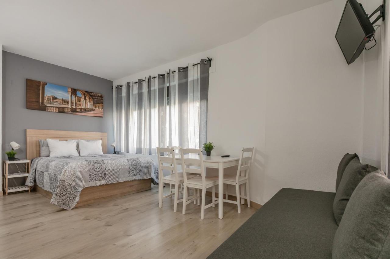 Apartment 213 Hispalis Triana Sevilla Bagian luar foto
