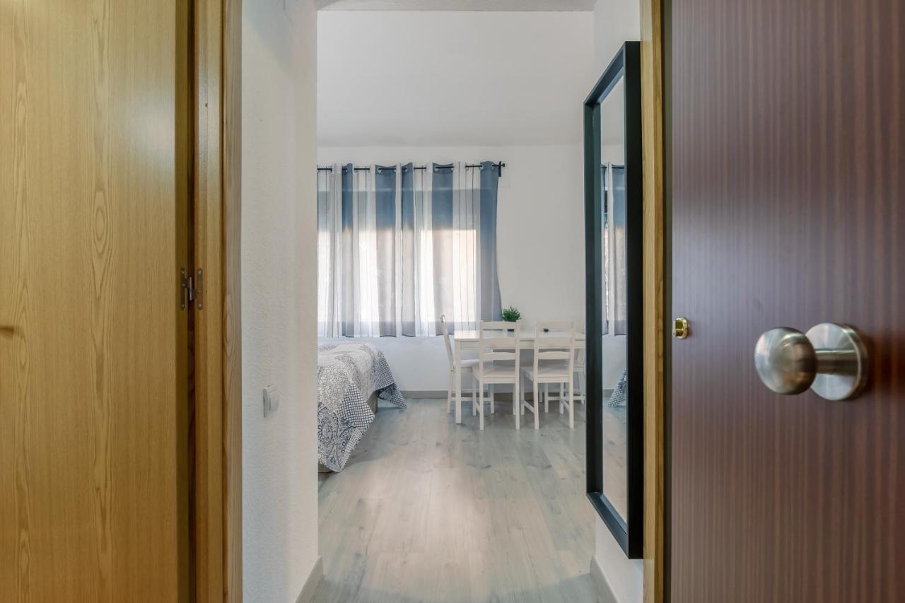 Apartment 213 Hispalis Triana Sevilla Bagian luar foto